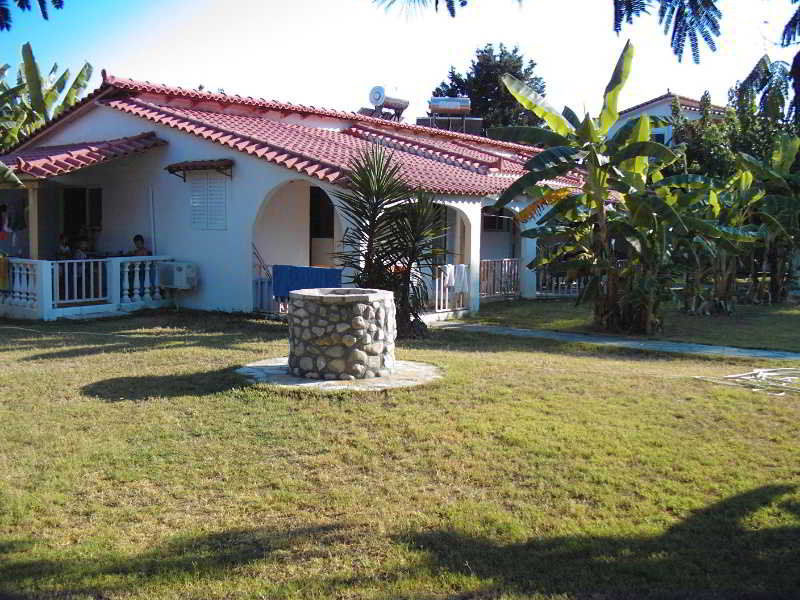 Banana Place Zacharo Exterior foto